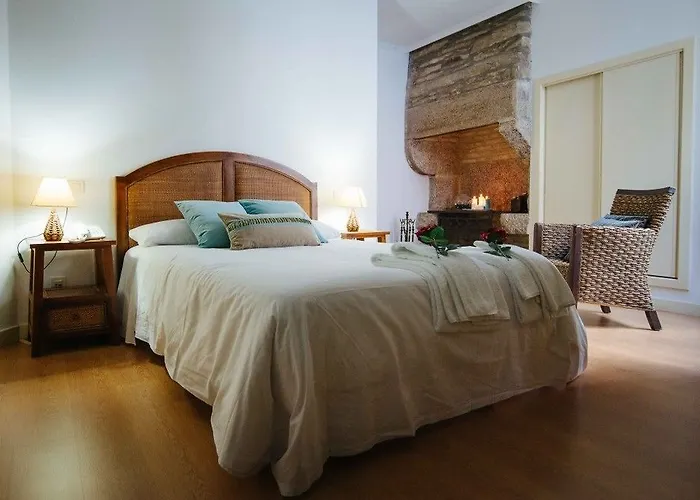 Arco De Mazarelos Hotel *